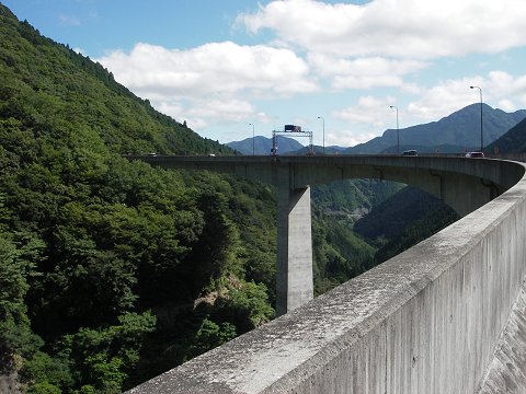 ループ橋