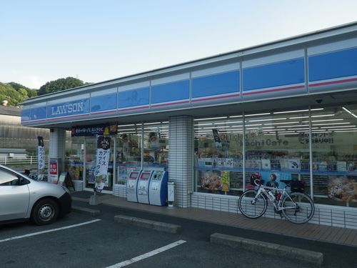 PC-6、ローソン　佐伯坂の浦店