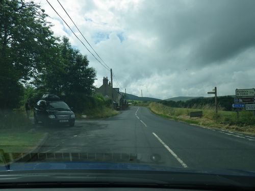 TRAQUAIR, L opp war memorial