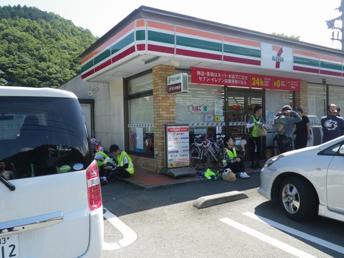 PC2 セブンイレブン天城湯ヶ島店