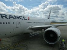 初めて乗ったぞエールフランス!一路パリへ!!